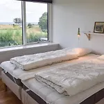 Two-bedroom In Tranekar Casa de Férias *